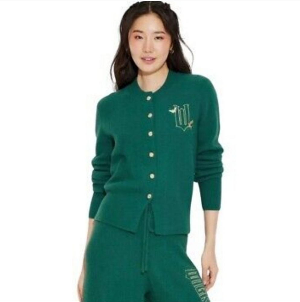 Wicked Cardigan 💚 - Picture 2 of 13